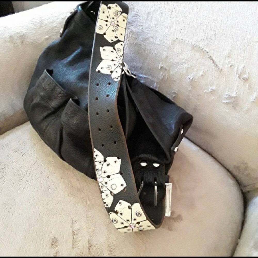 Tylie Malibu Hobo Handbag